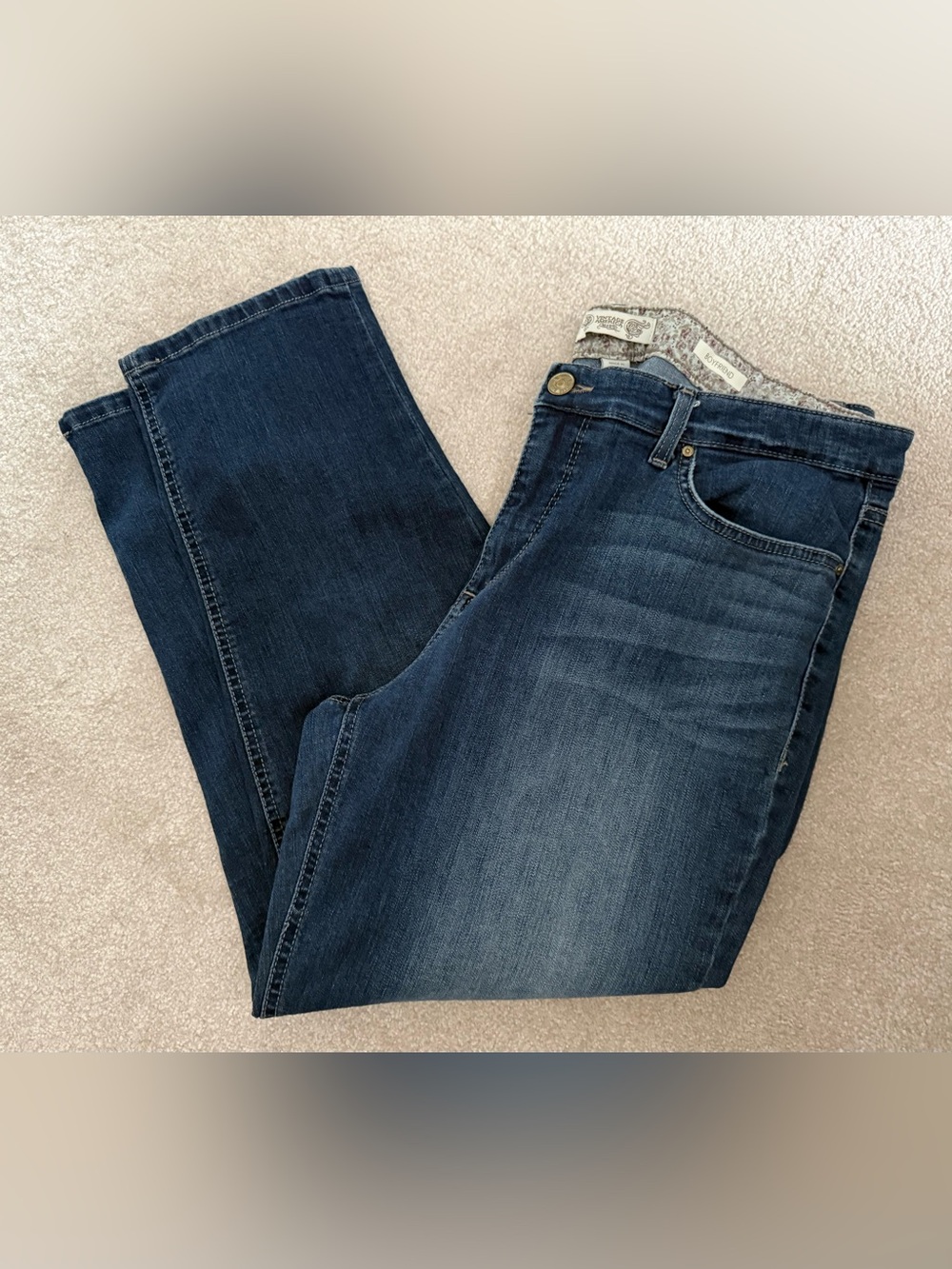 Vintage America Women’s Boyfriend Jean - Picture 4 of 6